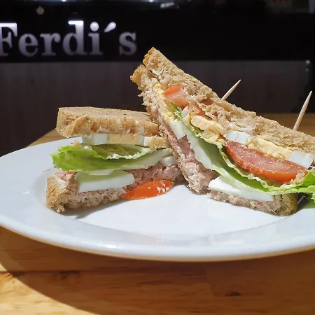 Ferdi's Caffe & *